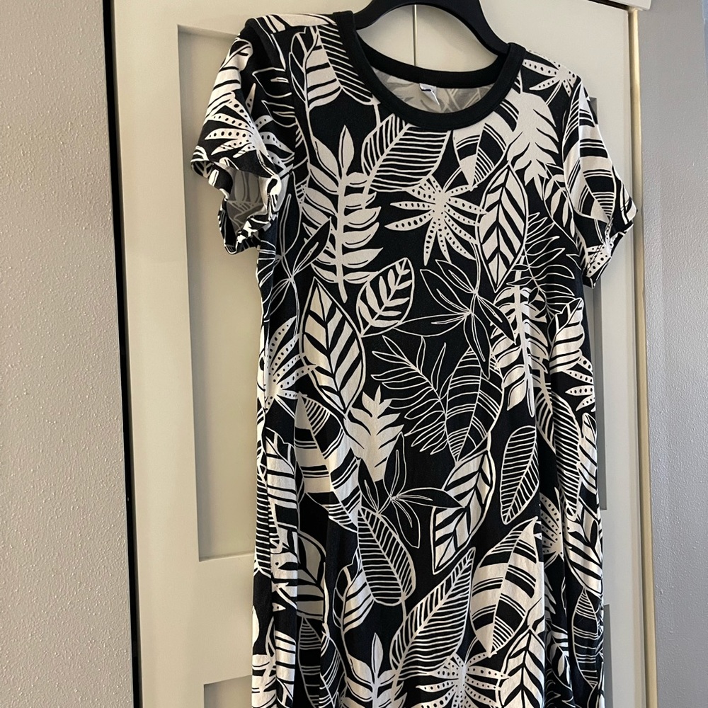 Womens lightweight dress- Old Navy